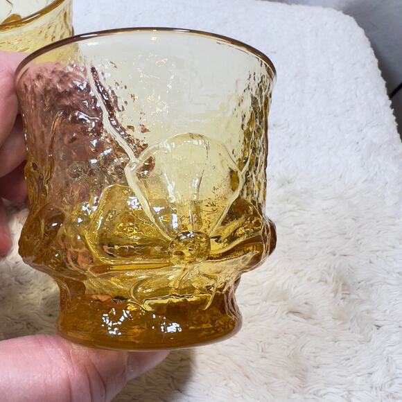 Anchor Hocking Vintage 70s Glass Mugs Set Of 4 Amber Daisies Rain Flowers 6 Oz. - Picture 12 of 14